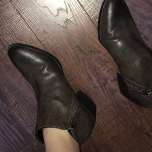 Brown booties with small heel